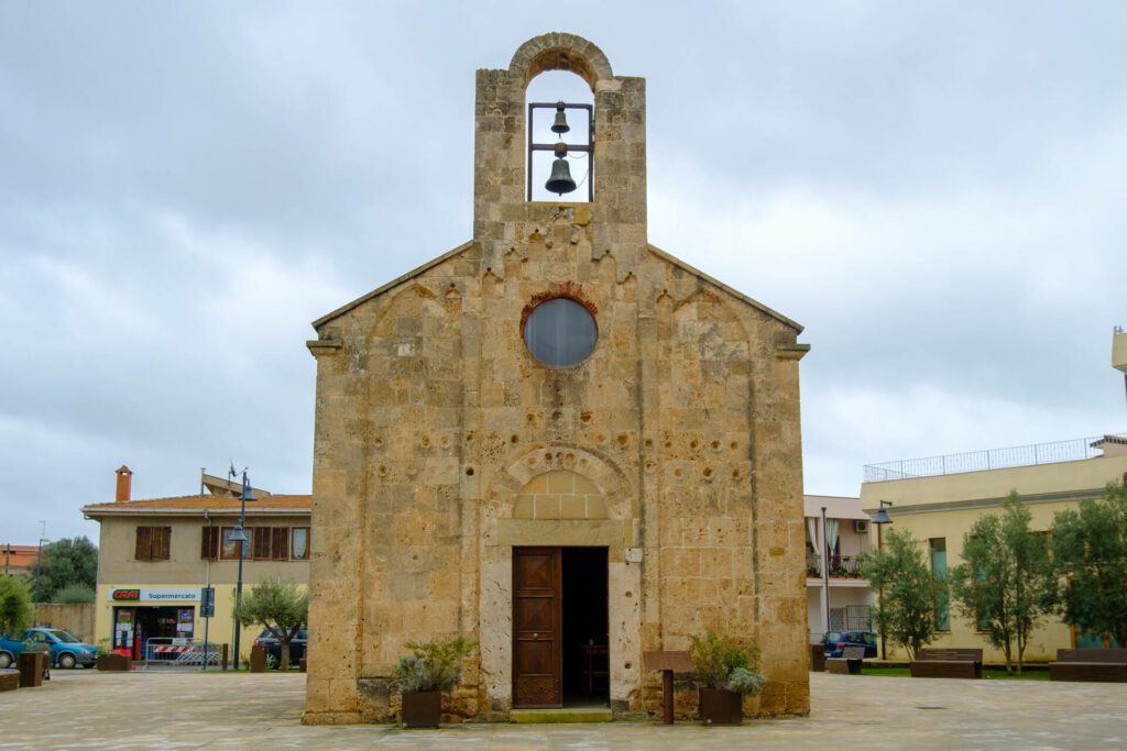 Villa San Pietro Chiesa San PietroApostolo