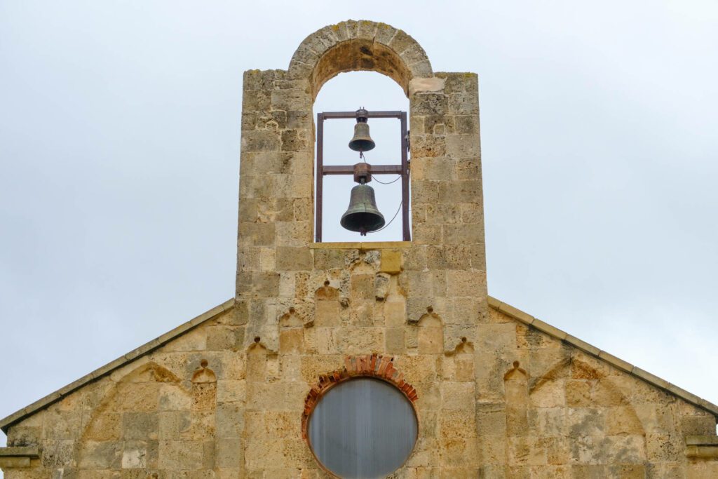 Villa San Pietro Chiesa San PietroApostolo